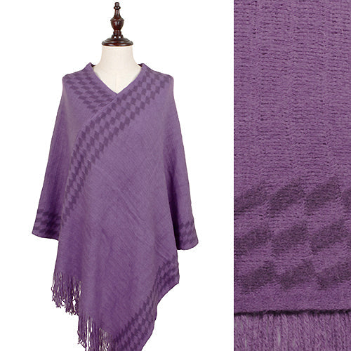 KNIT PONCHO WITH TASSEL