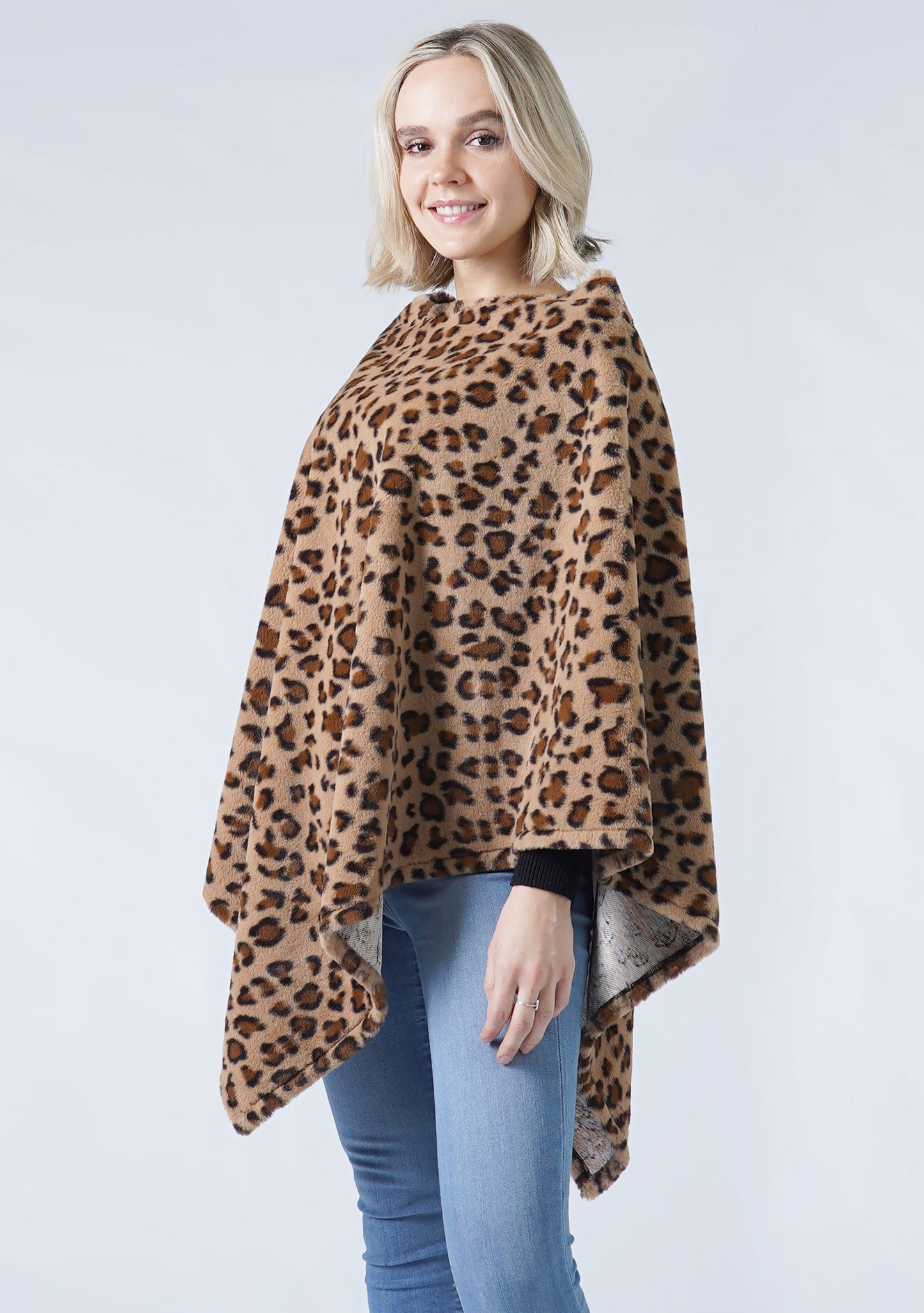 LEOPARD PRINT FAUX FUR PONCHO