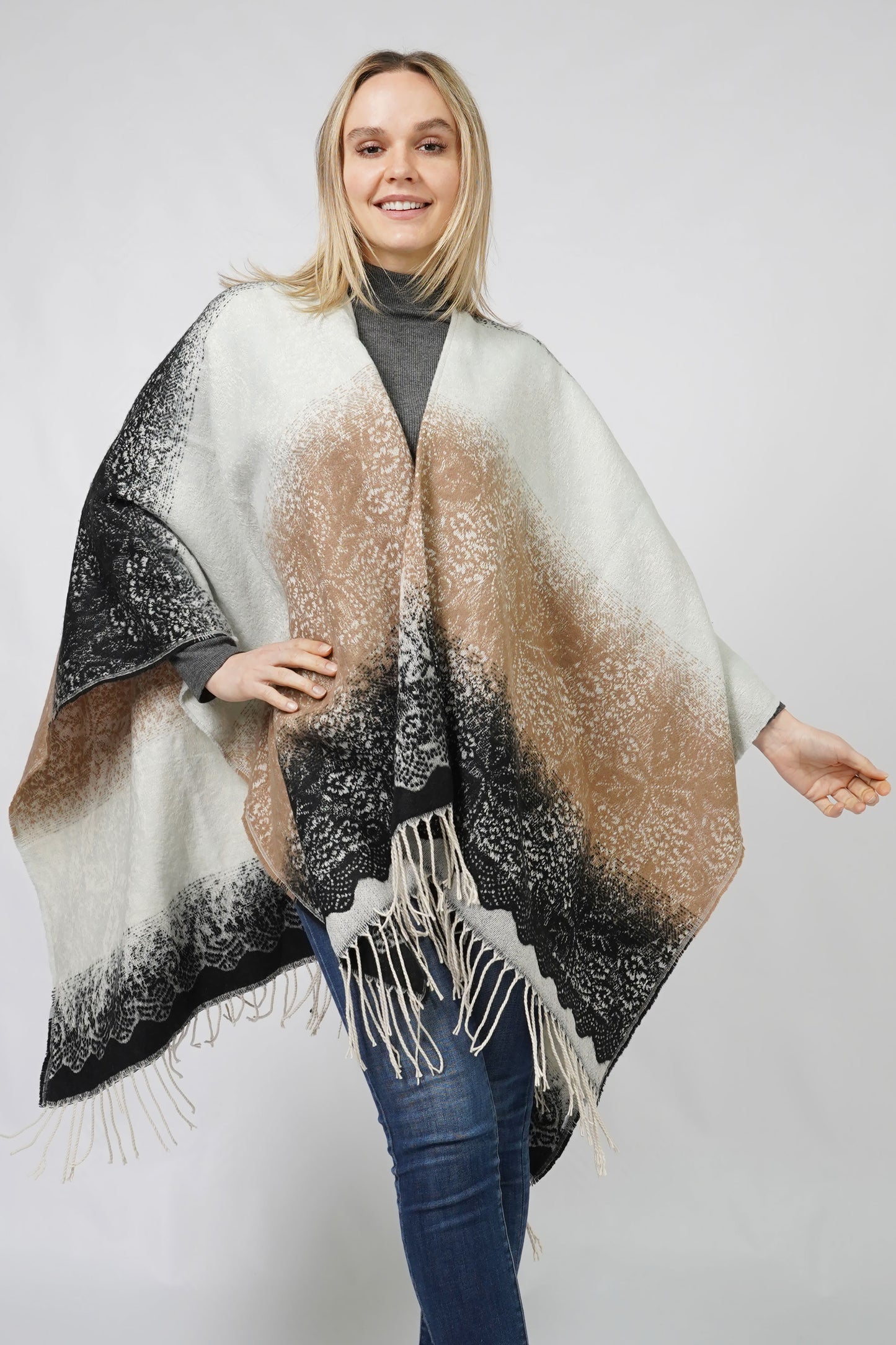 LACE TEXTURE OMBRE CAPE W/FRINGE