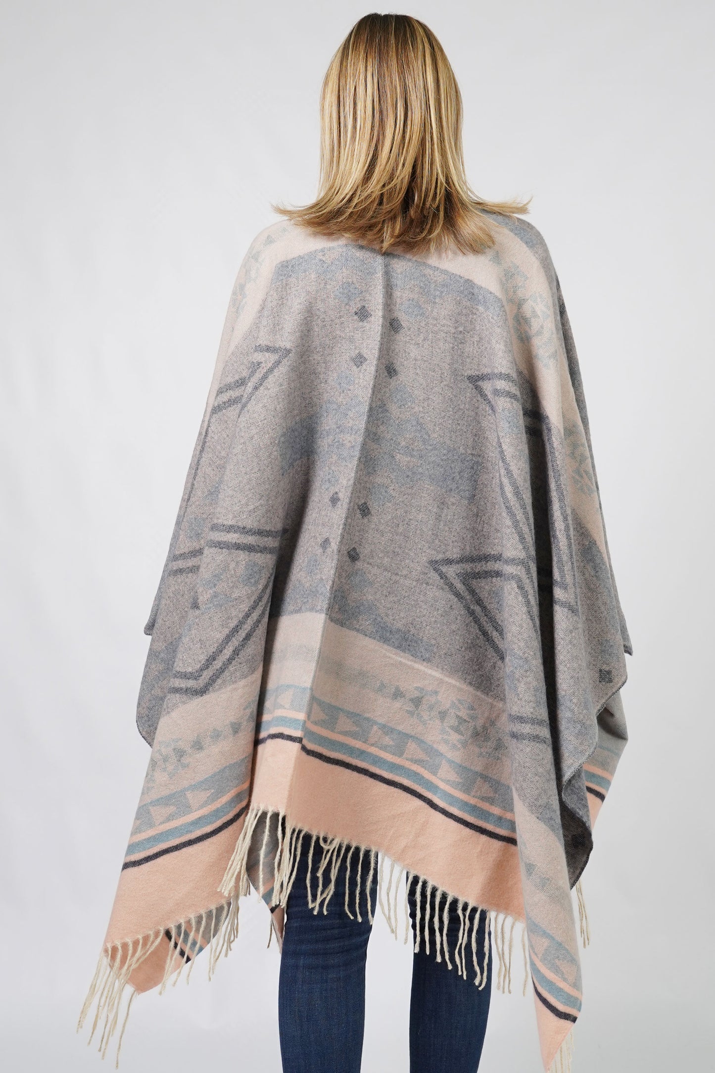 AZTEC PATTERN CAPE W/FRINGE