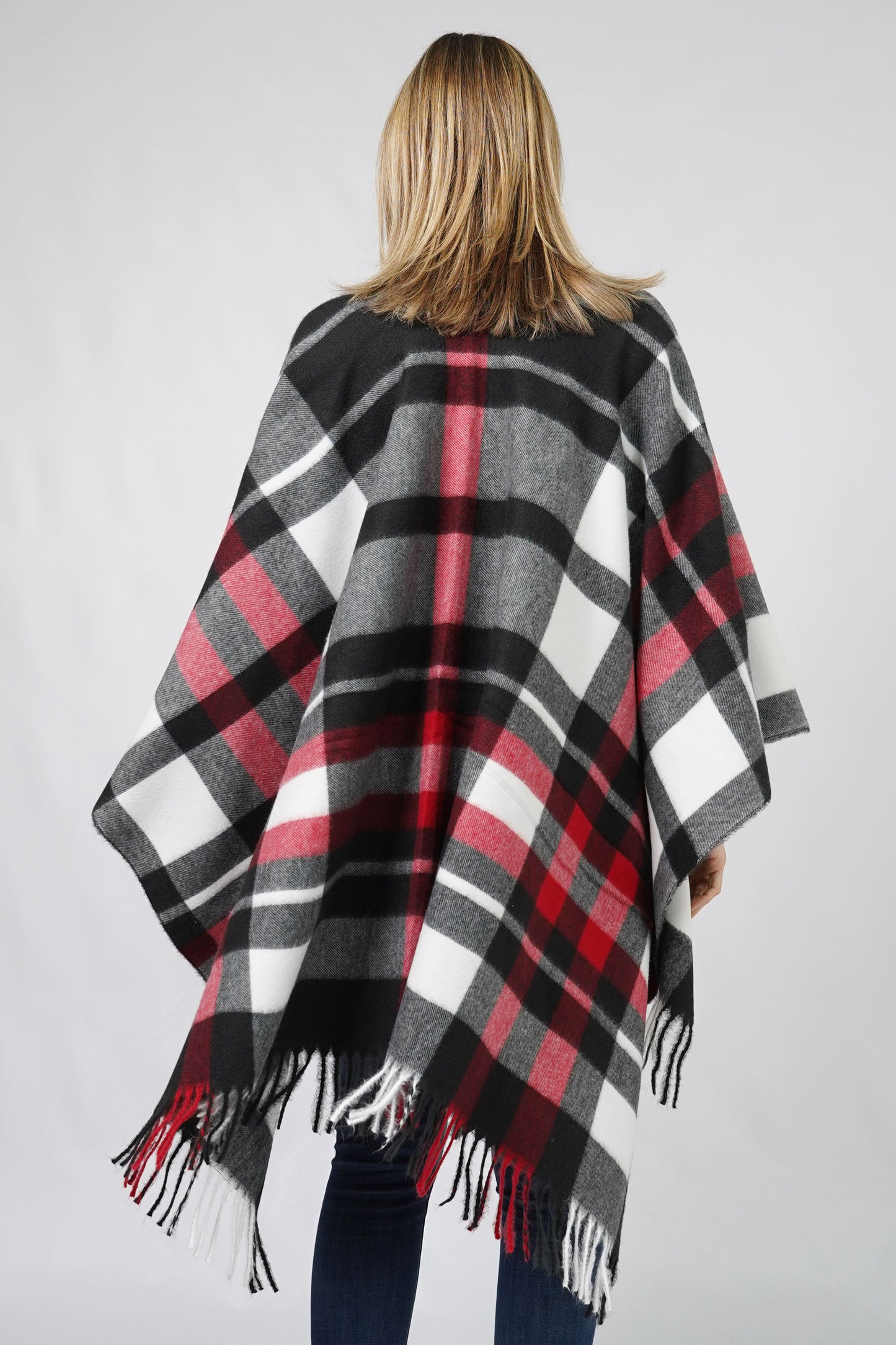 PLAID CAPE W/FRINGE