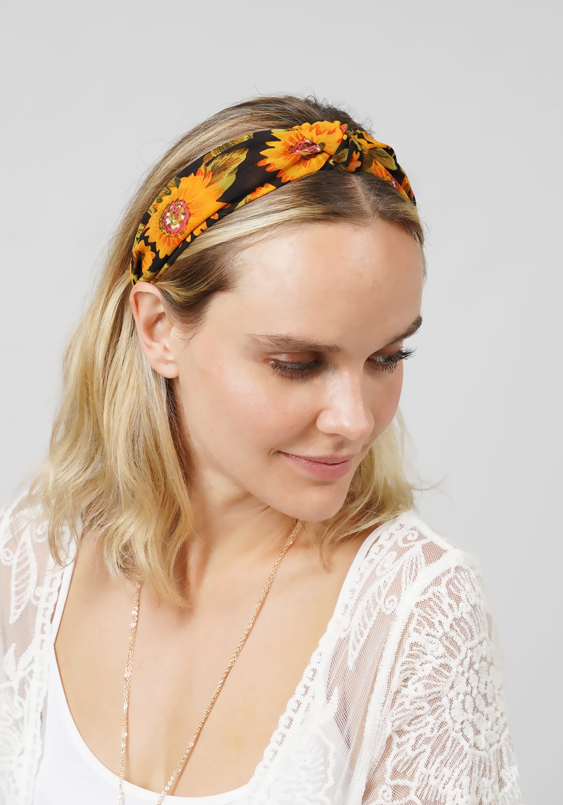 SUNFLOWER PRINT KNOTTED HEADBAND