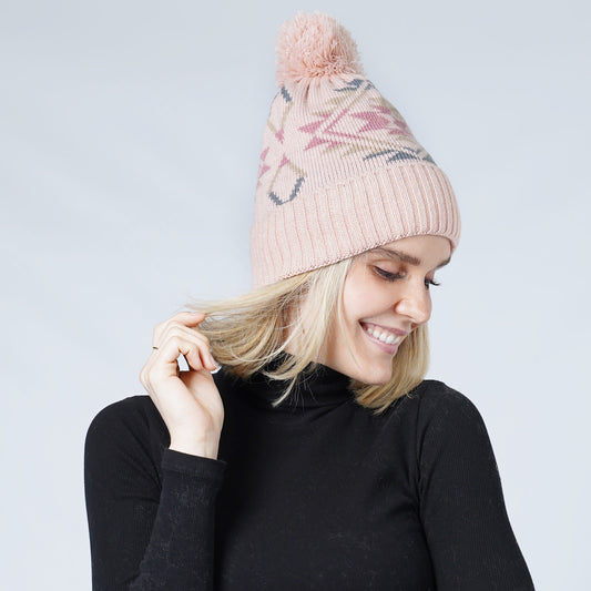 WESTERN KNIT BEANIE W/POMPOM