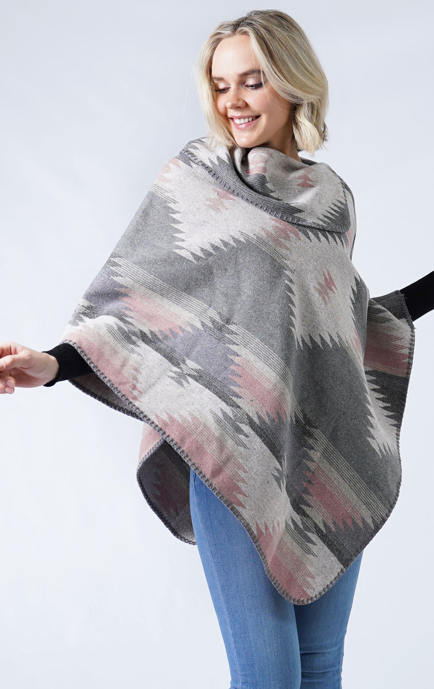 WESTERN PATTERN PONCHO