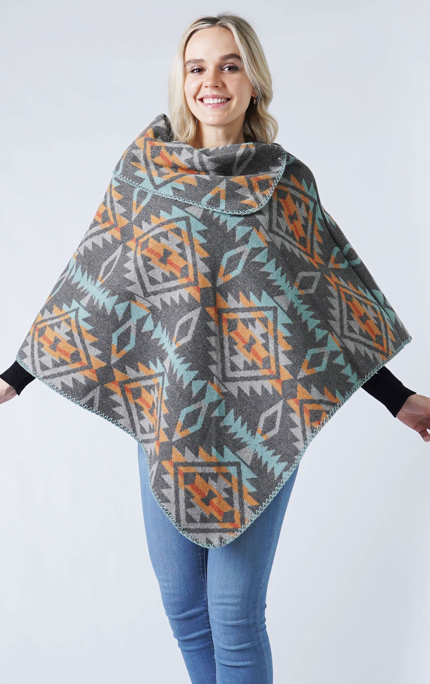 WESTERN PATTERN PONCHO