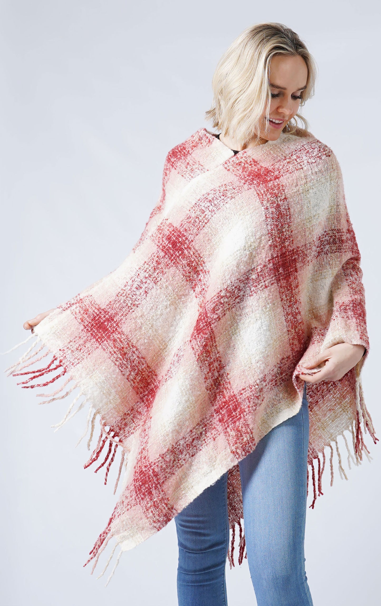 PLAID PONCHO WITH FRINGE