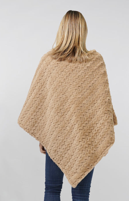 WAVE TEXTURE FAUX FUR PONCHO