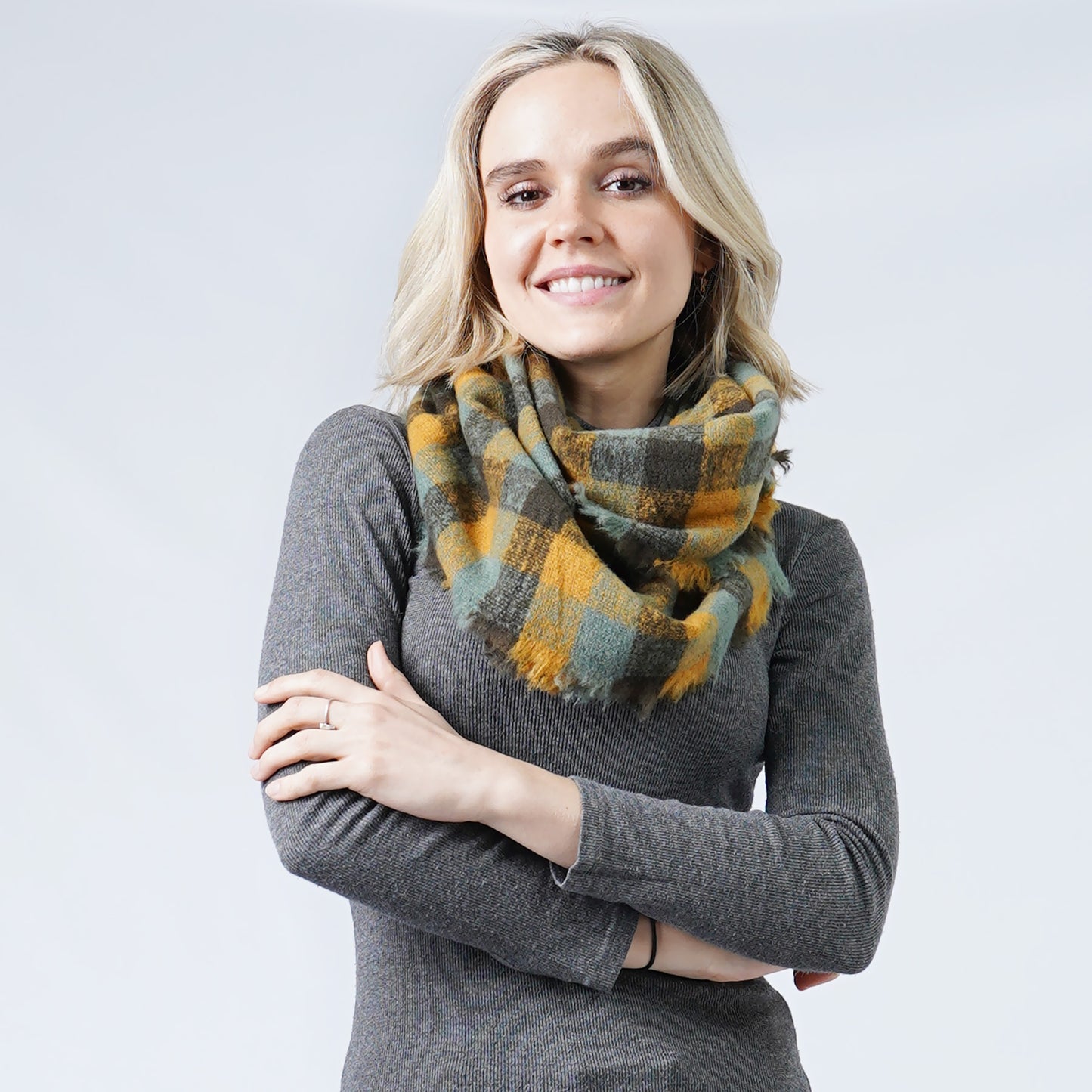 PLAID INFINITY SCARF W/FRAYED EDGE