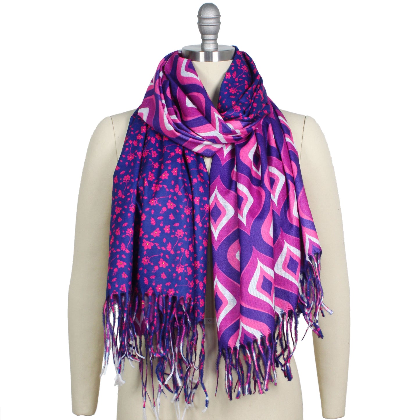 ABSTRACT REVERSIBLE OBLONG SCARF