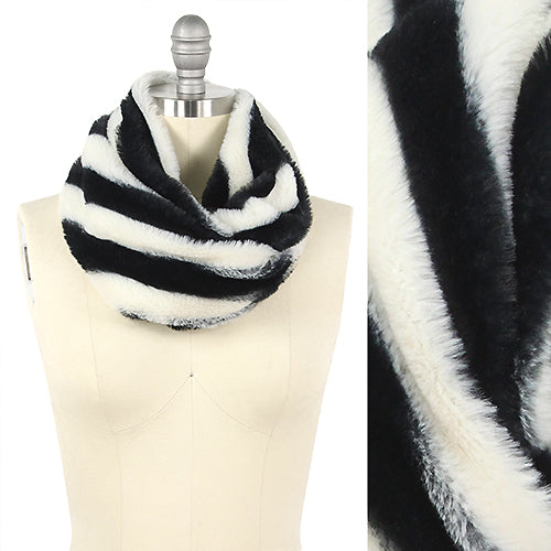 STRIPE FUR TUBE SCARF