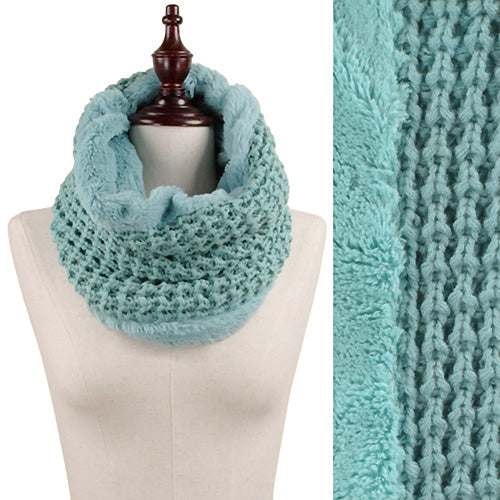 TEXTURED KNIT & FAUX FUR INFINITY SCARF