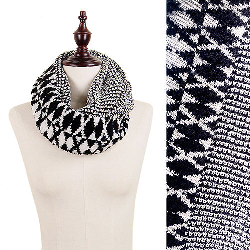 DIAMOND PATTERN KNIT INFINITY SCARF