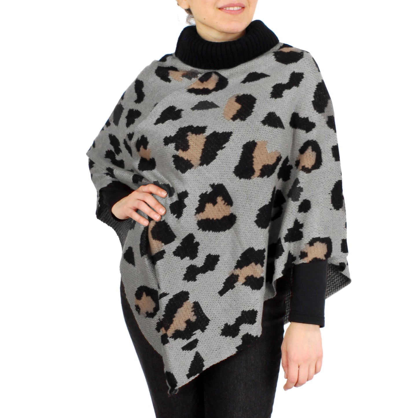 ANIMAL PRINT KNIT PONCHO