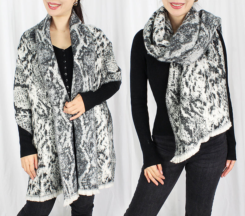 PYTHON PRINT SCARF