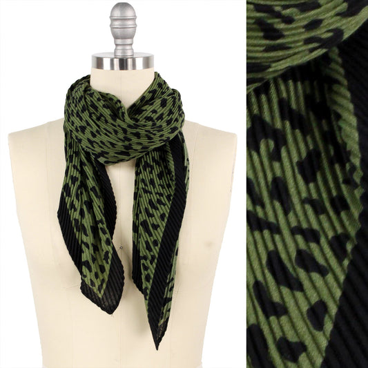 LEOPARD PRINT PLEATED SQUARE SCARF