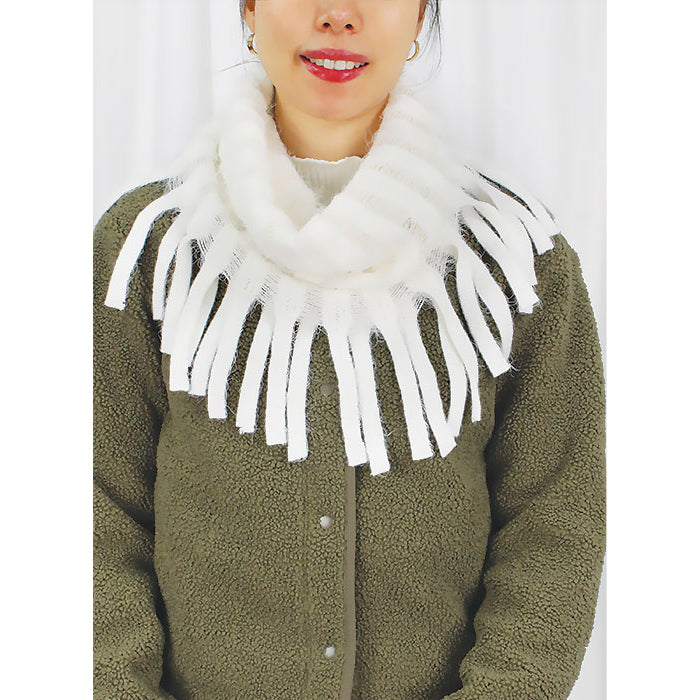 STRIPE KNIT TUBE SCARF W/TASSEL