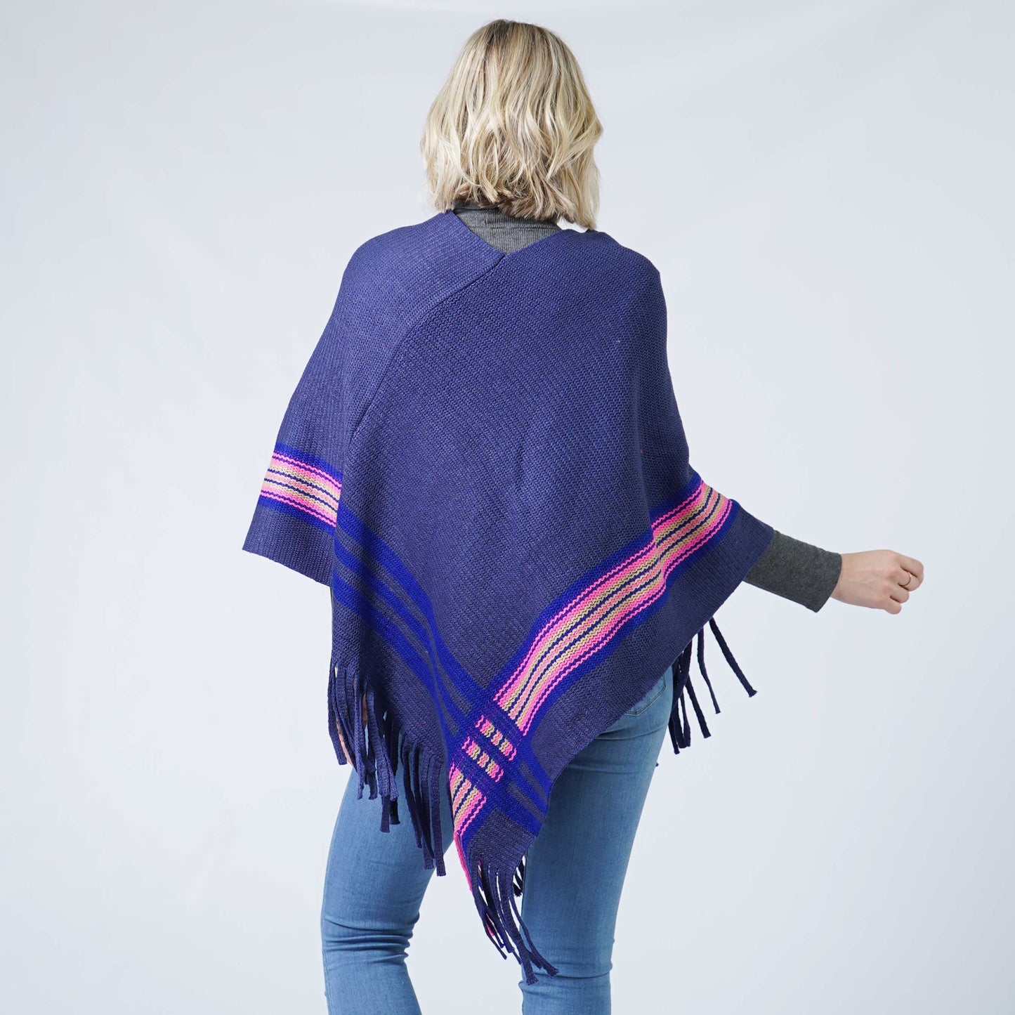 KNIT PONCHO W/TASSEL