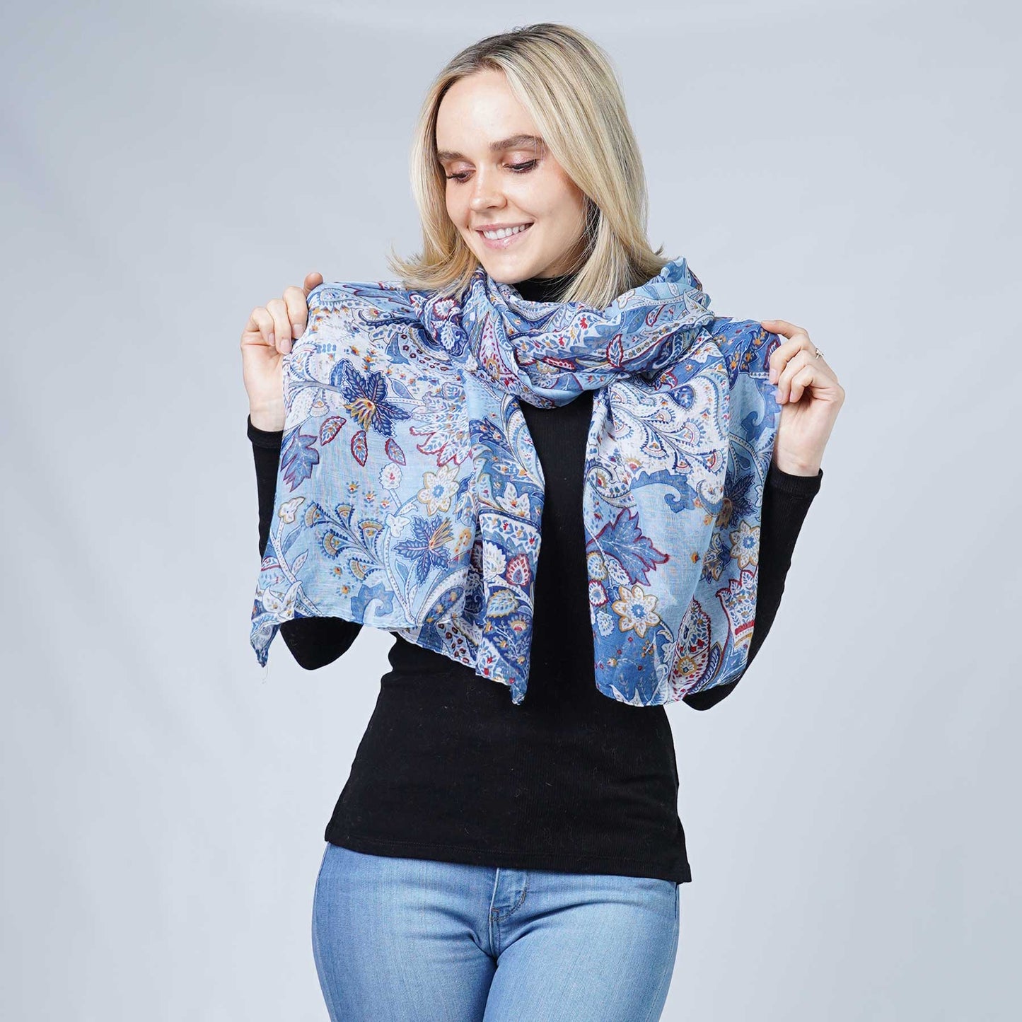 PAISLEY PRINT OBLONG SCARF