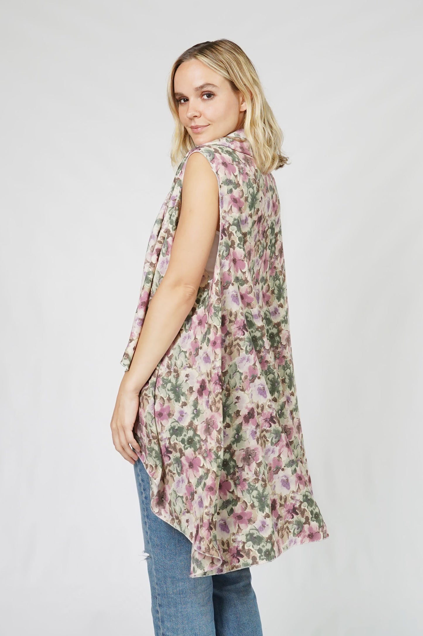 FLOWER PRINT ROUND CHIFFON VEST